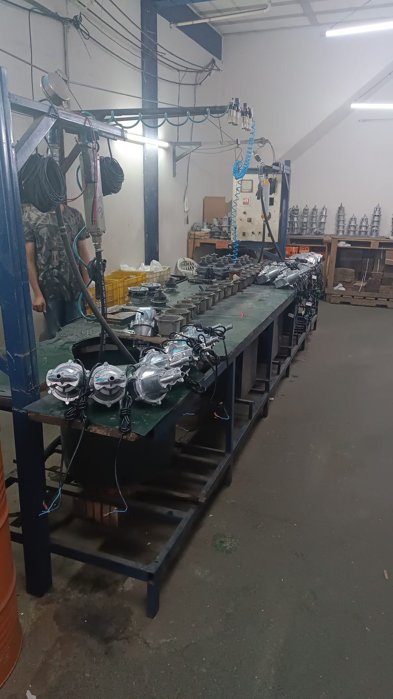Bomba Submersa Sapo Para Poço Modelo Plena 127 ou 220 Volts 280 Wats